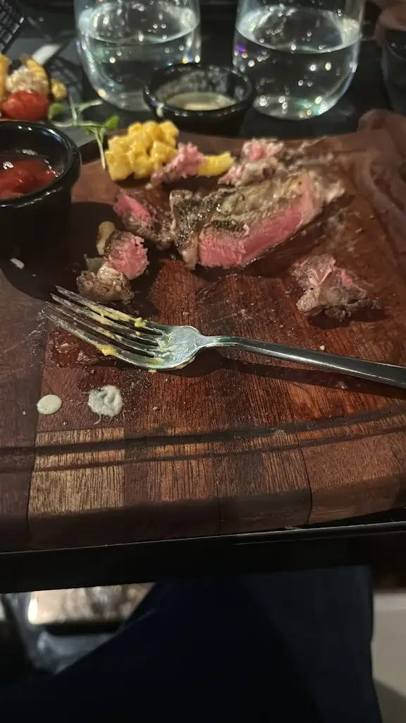 Menu_De Roya_Barking_image_6