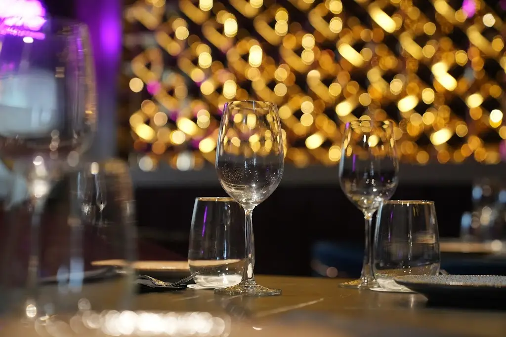 De Roya Restaurant in Barking