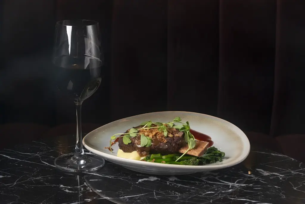 De Roya_Barking_slider_image_3