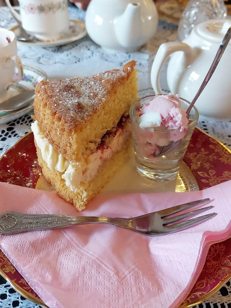 Menu_Lavenham Blue Vintage Tea Rooms_Lavenham_image_8