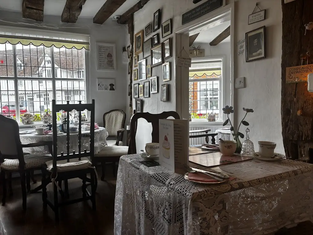 Lavenham Blue Vintage Tea Rooms_Lavenham_slider_image_2