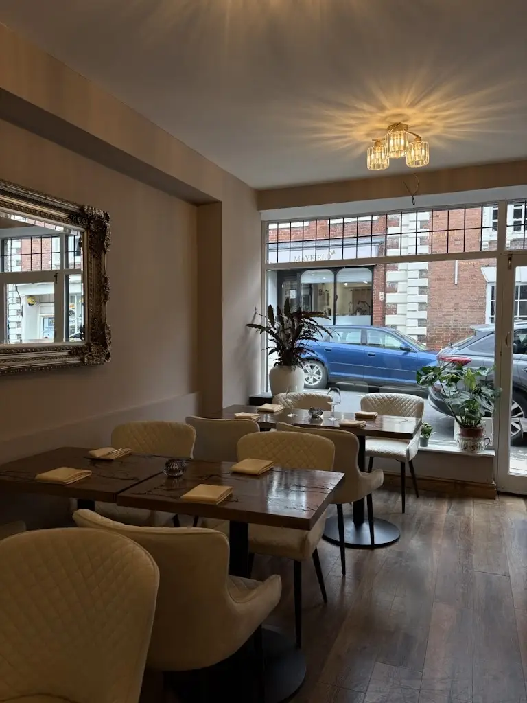 Smith Street Restaurant restaurant in Leek Wootton