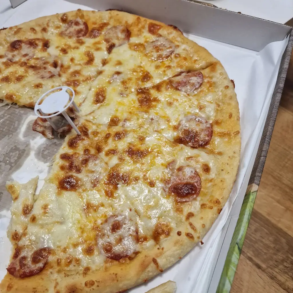 ileana loredana gutu_La Vita Pizza Leiston_Leiston_review