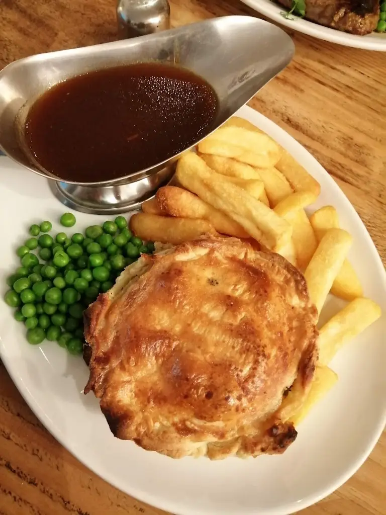 Julie Kings_Black Swan_Langport_review