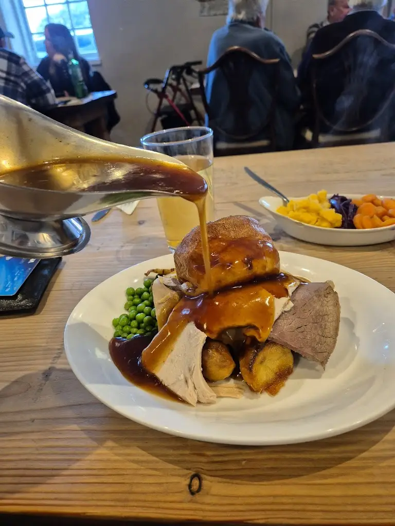 Black Swan_Langport_slider_image_2