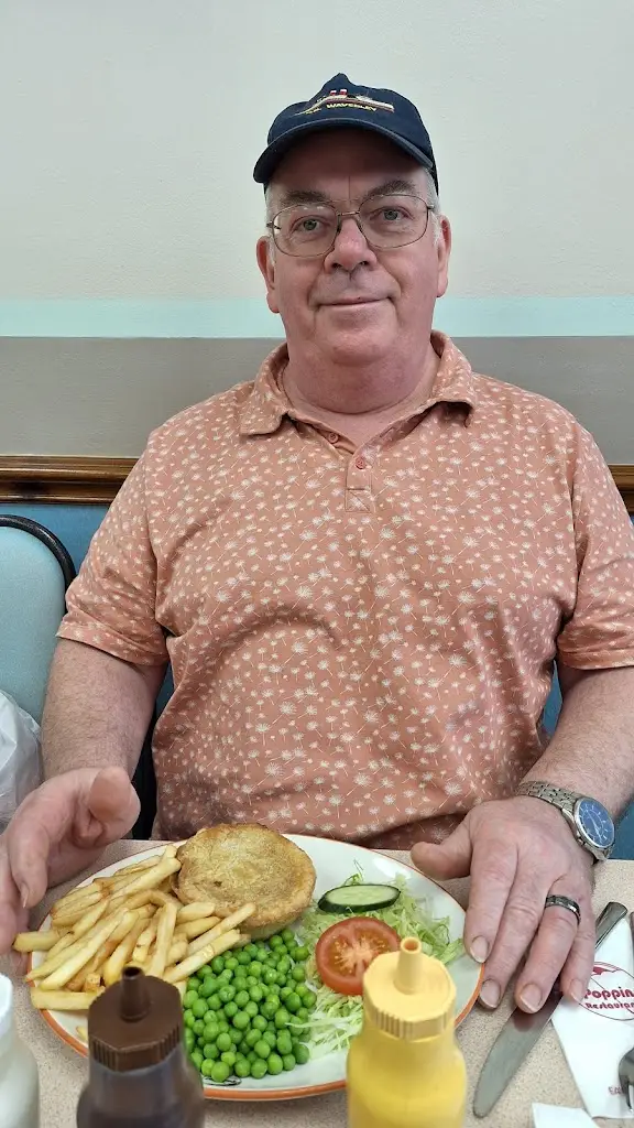 Steve and Annie Singleton_Poppins Restaurant Barking_Barking_Bewertung