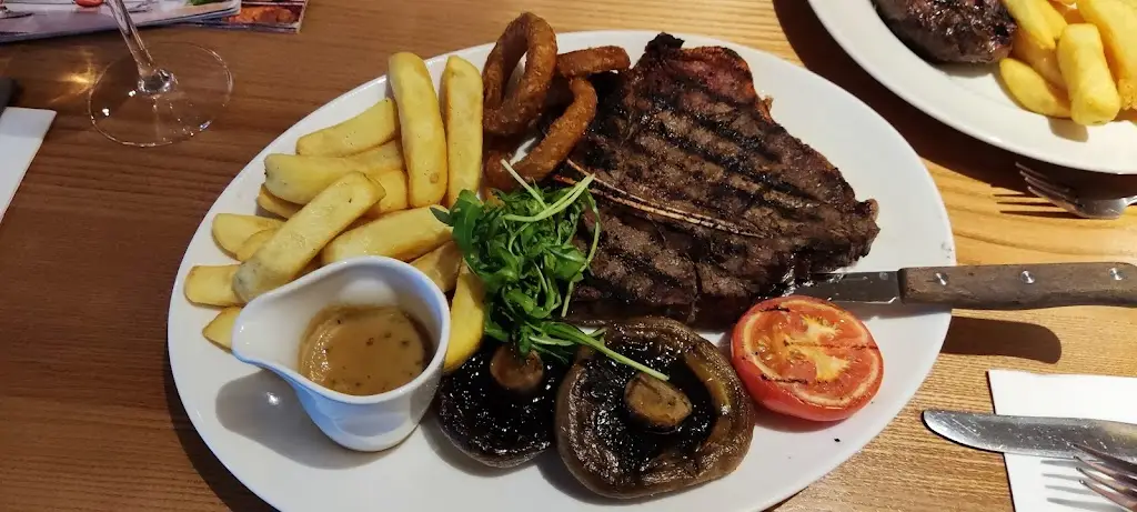 Menu_Broomside park Beefeater_Langley Park_image_5