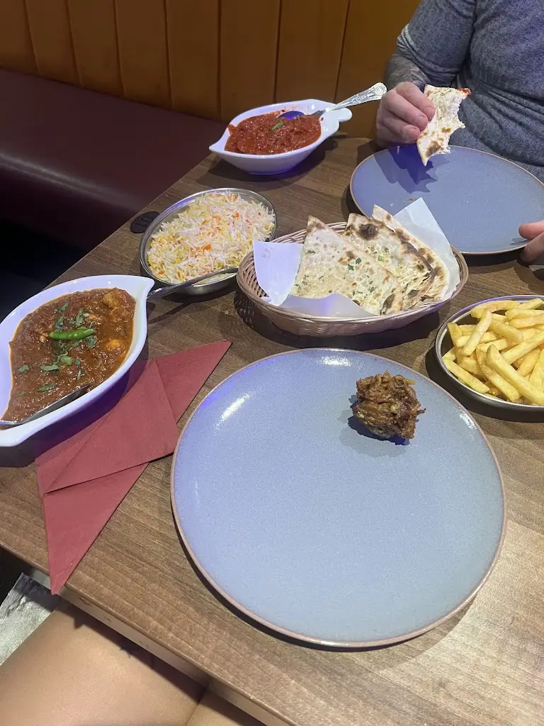 Natalies Skin Clinic_PURPLE NAAN_Leigh_review