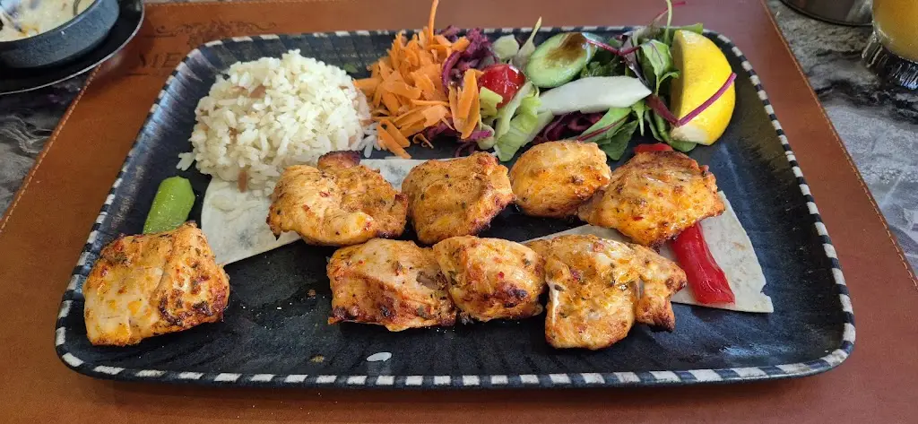 Medusa Restaurant_Leigh_slider_image_3