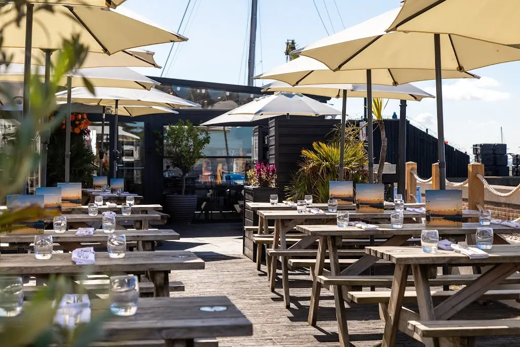 The Peterboat_Leigh_slider_image_1