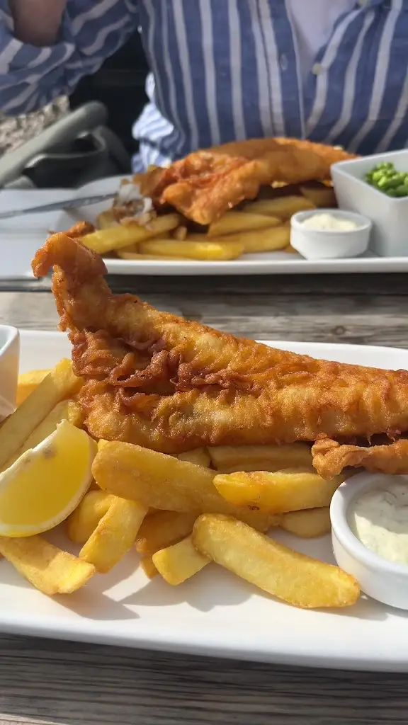 The Peterboat_Leigh_slider_image_2