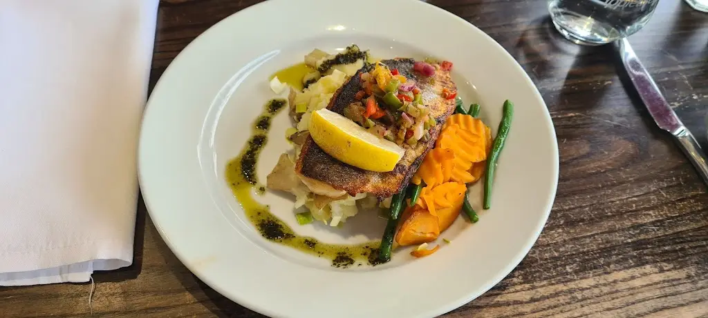 Menu_Leigh Bistro Restaurant_Leigh_image_6