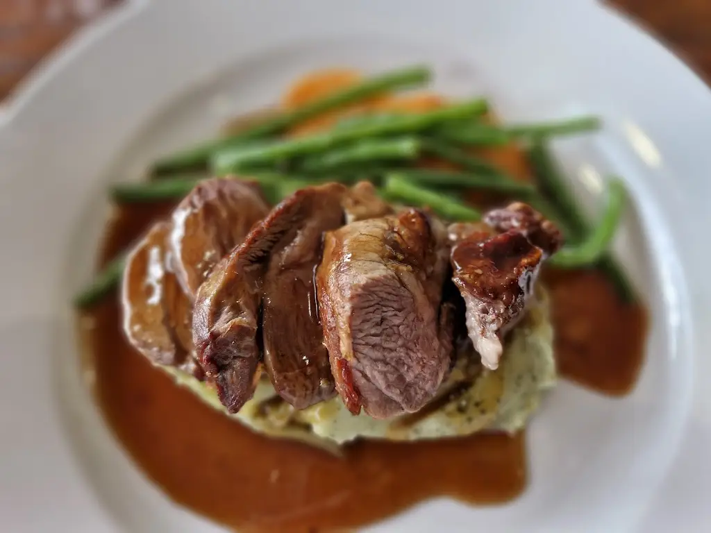 Leigh Bistro Restaurant_Leigh_slider_image_3