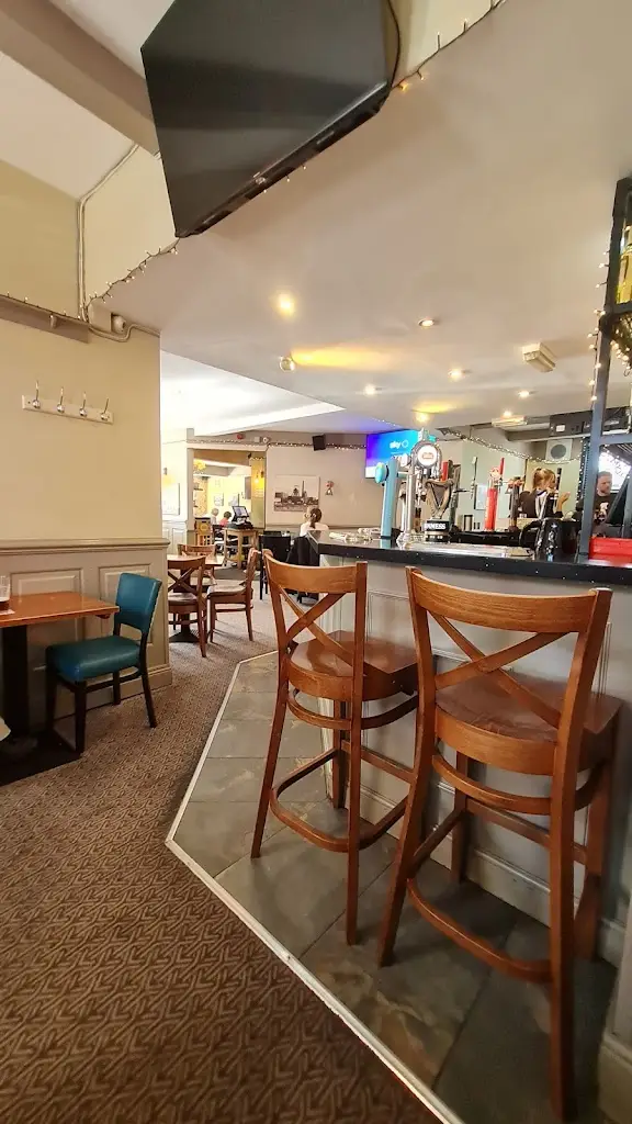 The Bowling Green Leigh Ltd_Leigh_slider_image_1