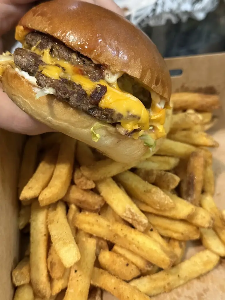 Jaque Greff_Wild Flame Leigh_Leigh_review