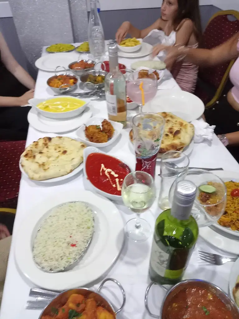 Nicola Bone_SAFFRON Authentic Indian Restaurant & Takeaway_Leysdown-on-Sea_review