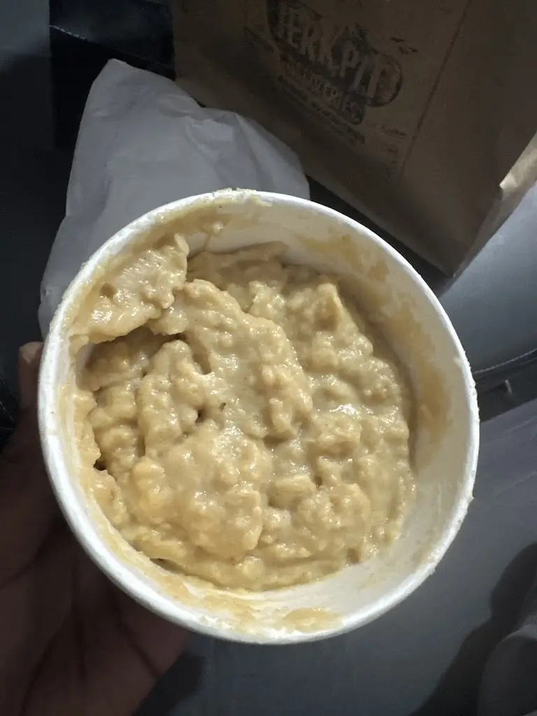 Briana Browne_Jerkpit Caribbean Smokey Grill_Barking_review