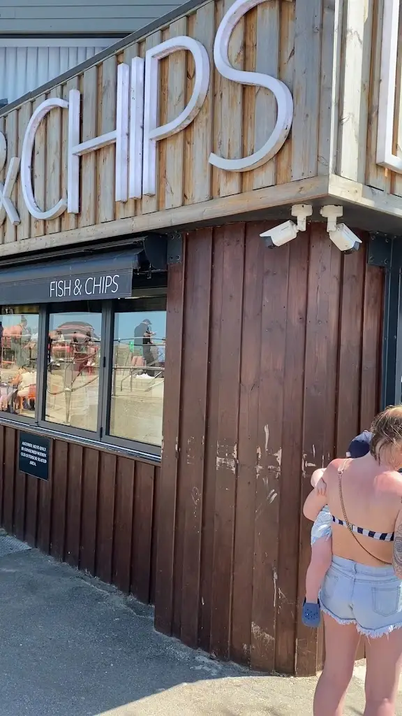 Adam Pyrke_Love Fish Bar & Restaurant_Leysdown-on-Sea_review