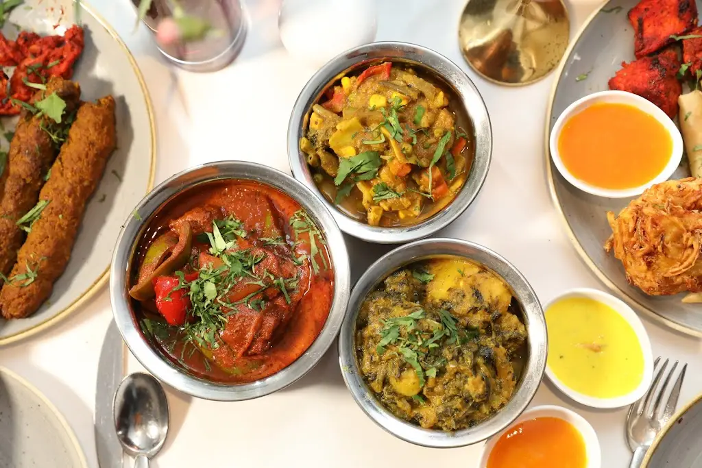 Cinnamon Palace_Lightwater_slider_image_3