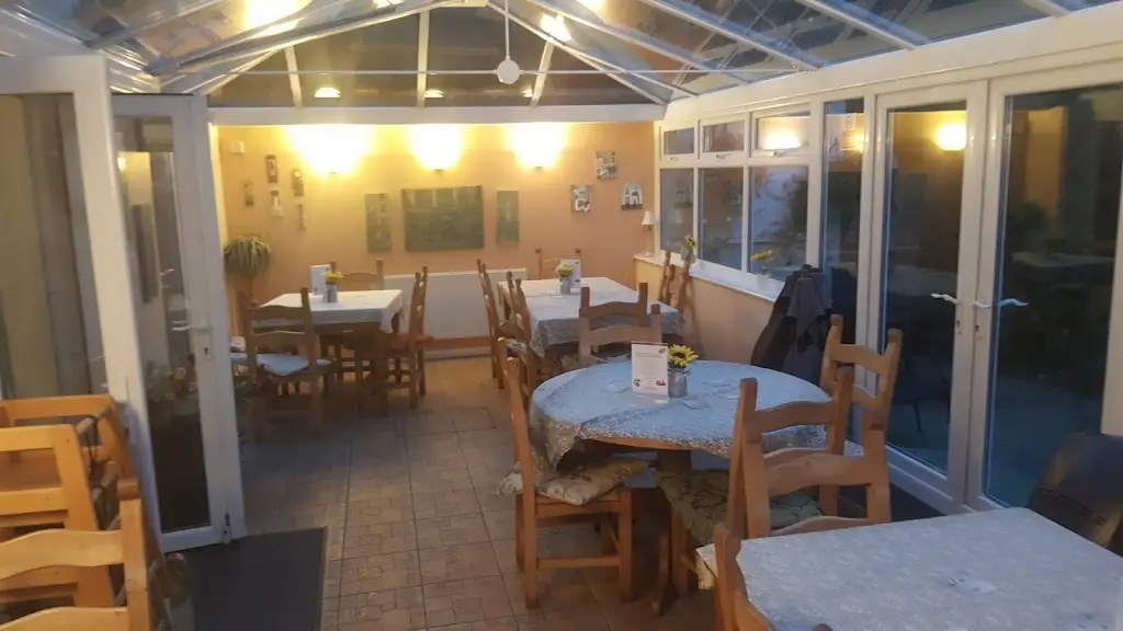 The Red Lion_Lightwater_slider_image_1