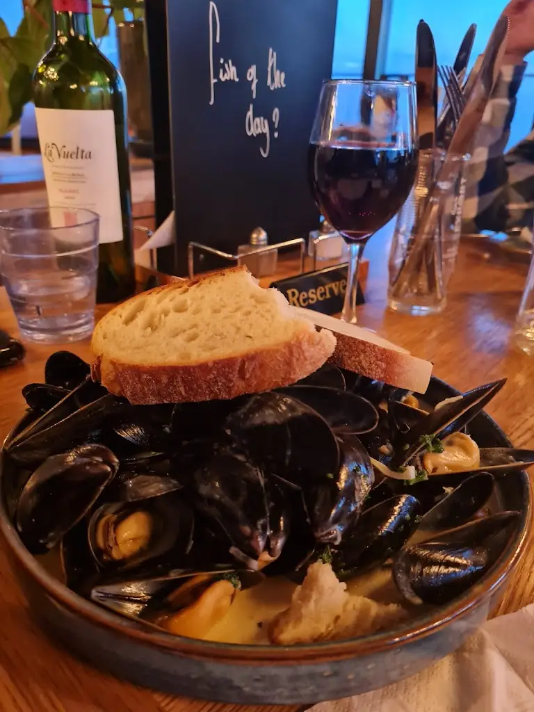 Menu_On The Water_Lee-on-the-Solent_image_6