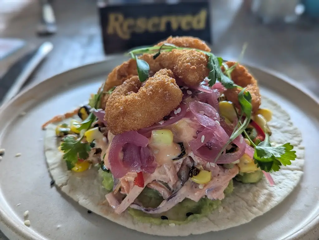 Caroline Donaldson_On The Water_Lee-on-the-Solent_review