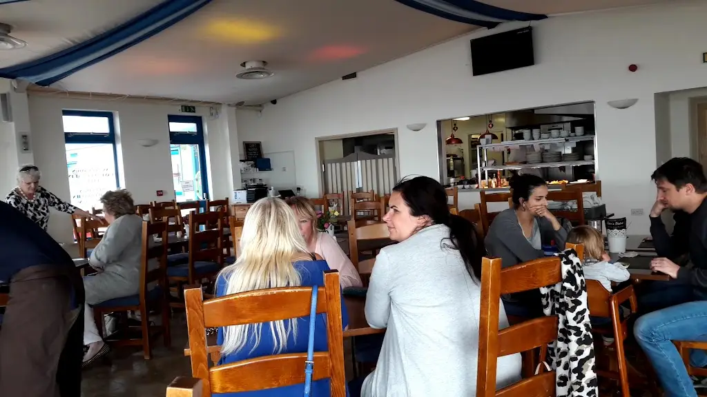 On The Water_Lee-on-the-Solent_slider_image_2