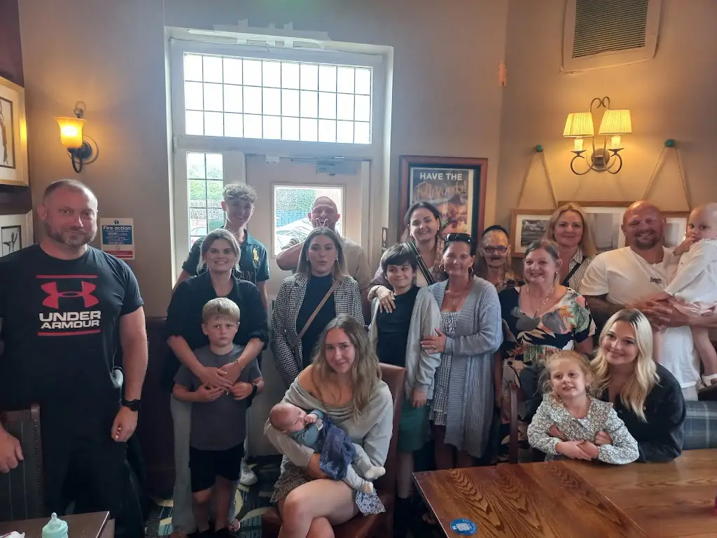 Suzie Feldt_The Inn By The Sea_Lee-on-the-Solent_recensione