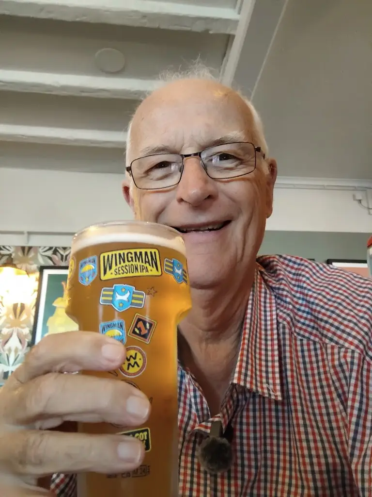 Stephen Baggaley_The Old Ship_Lee-on-the-Solent_review