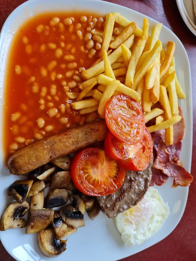 lauradee giles_Chef's Delight Cafe & Restaurant_Lee-on-the-Solent_review