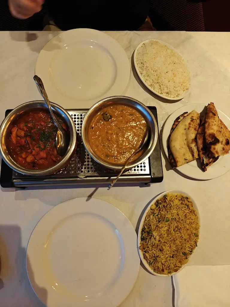 Sophie Marshall_Lee Tandoori Restaurant_Lee-on-the-Solent_review