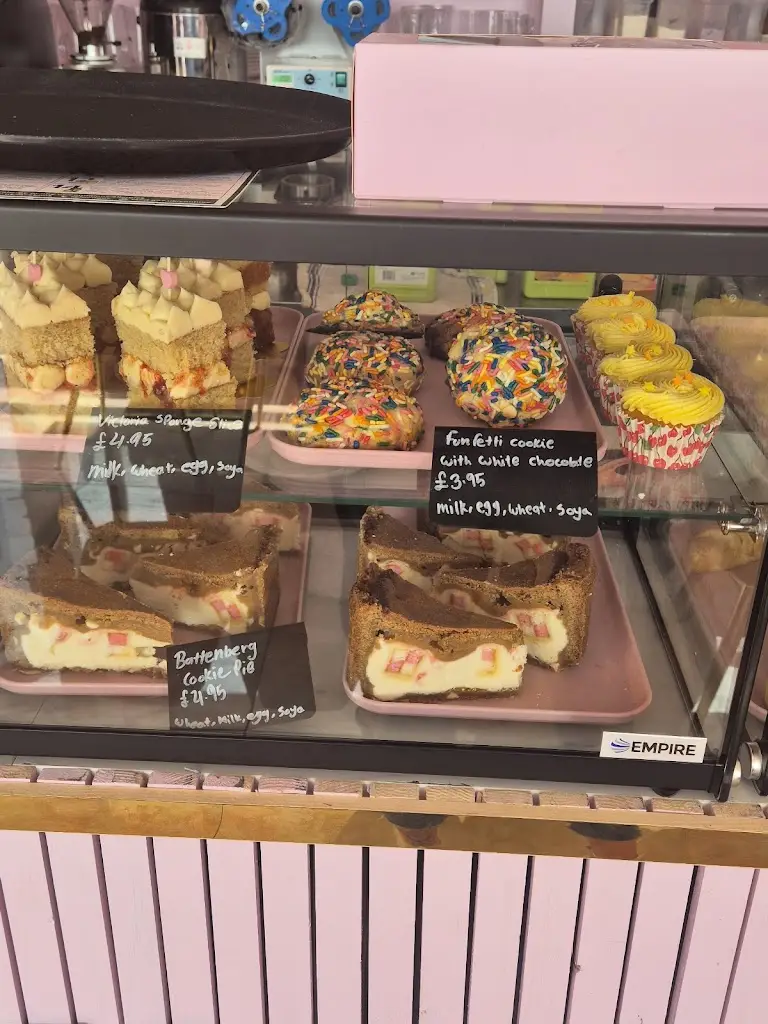 Carla cox_Bluebird Cafe_Lee-on-the-Solent_review