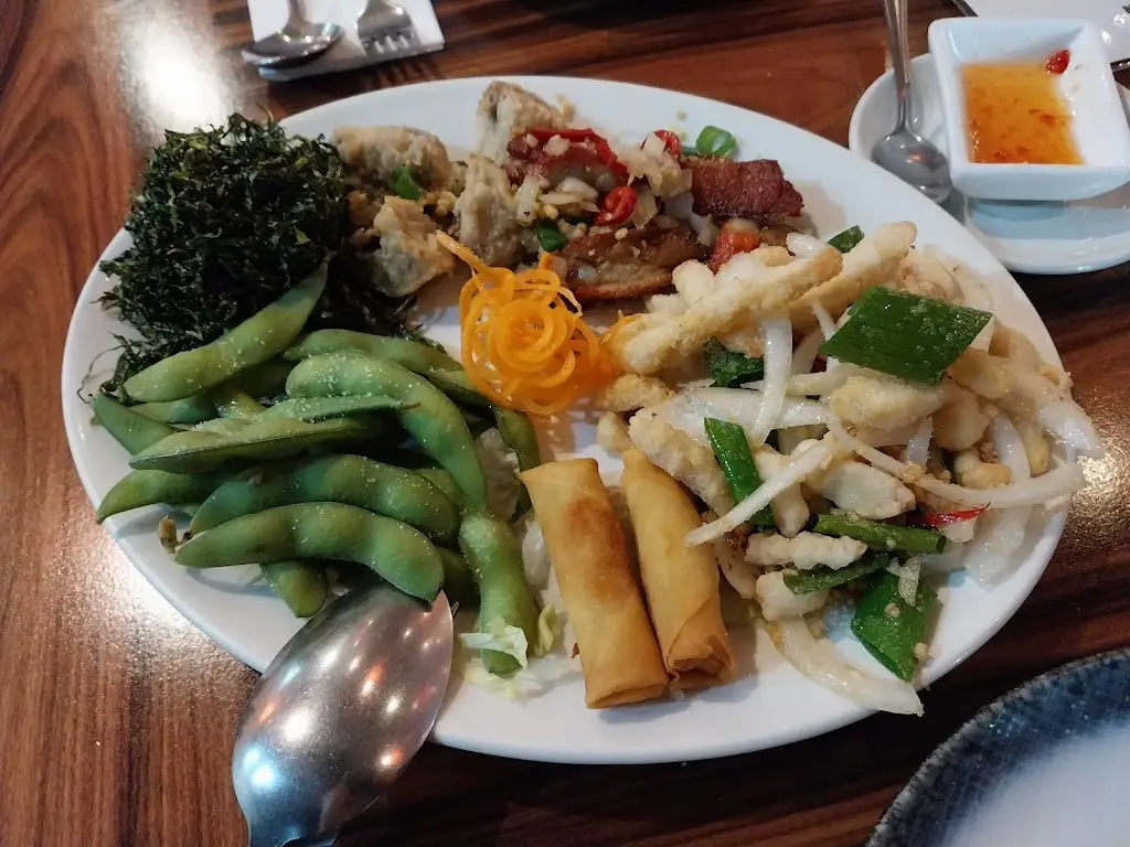 Aroma Kitchen_Abbots Langley_slider_image_3