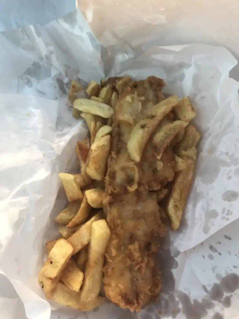 Lina Poka_Stonehouse Fish Shop_Lingdale_review