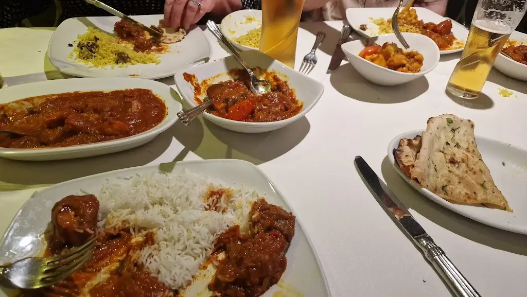 Menu_Lingfield Tandoori_Lingfield_image_4