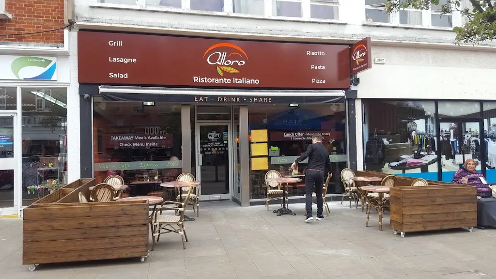 Alloro Ristorante Italiano restaurant in Letchworth