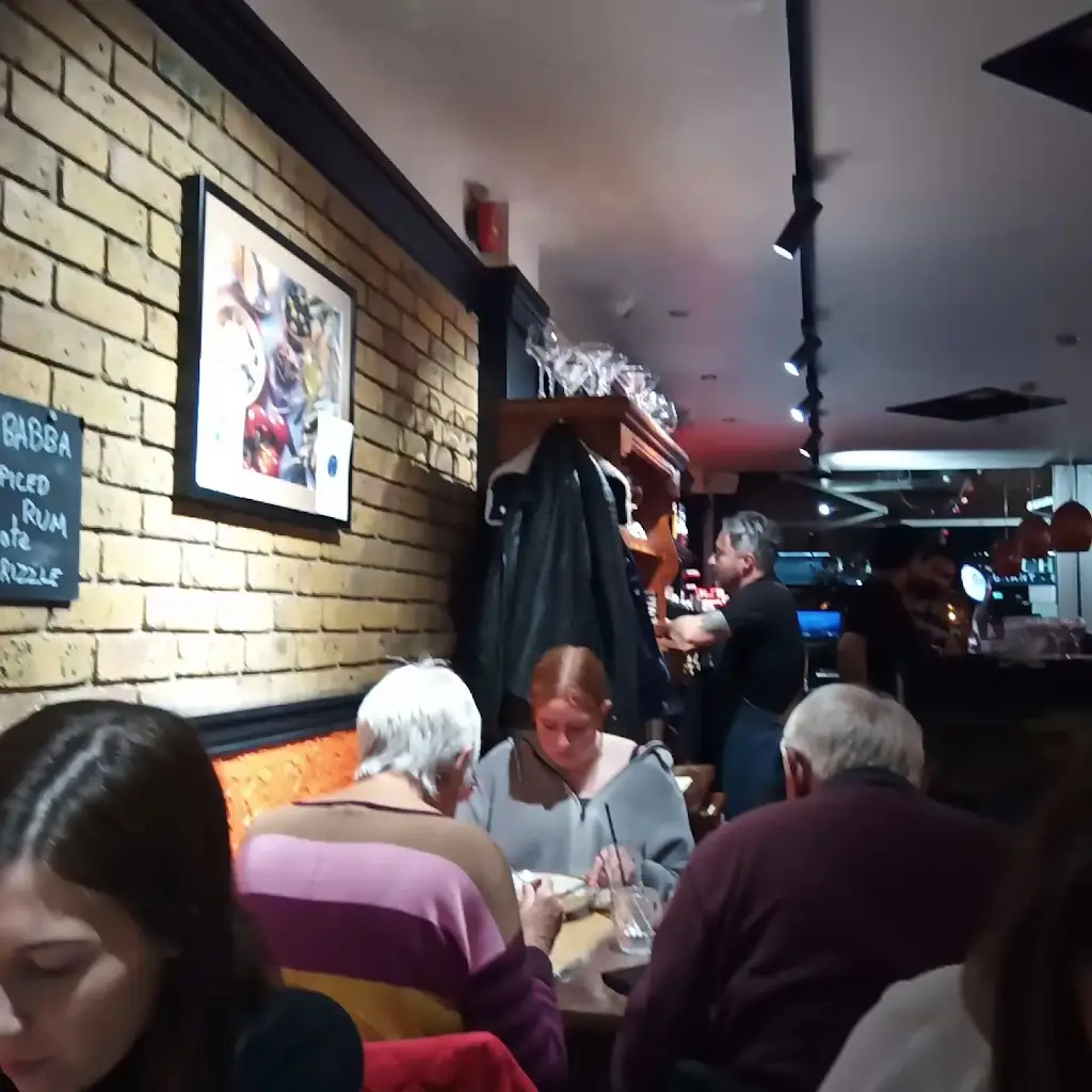 Alloro Ristorante Italiano_Letchworth_slider_image_2