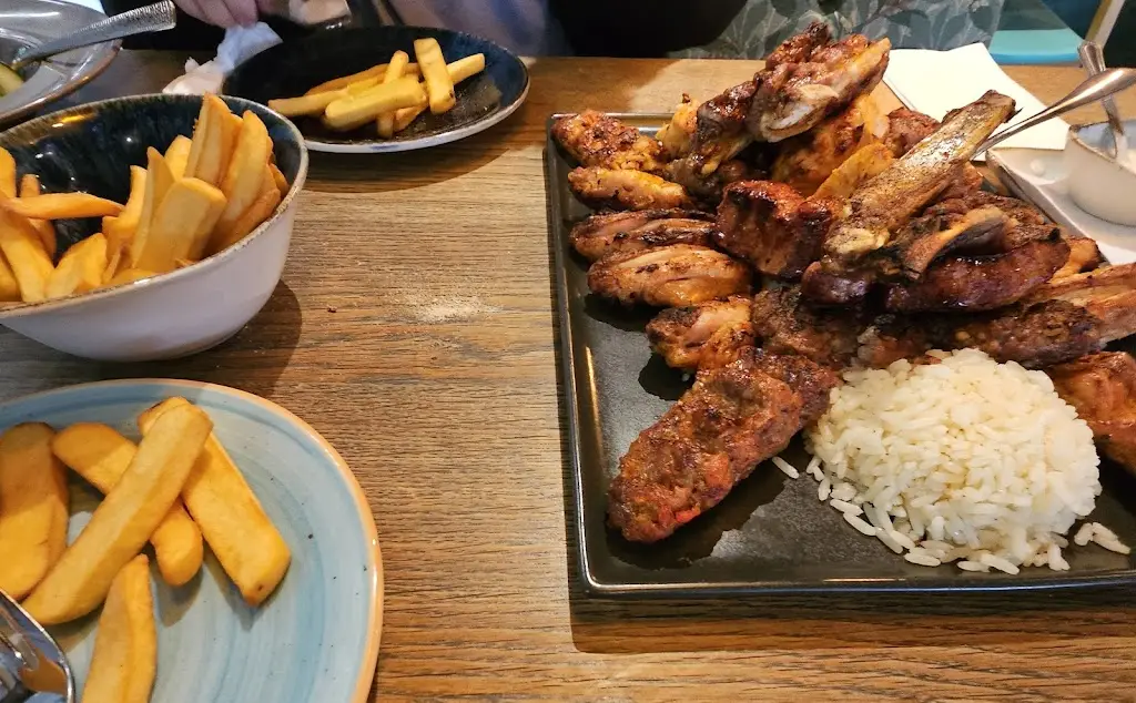 daniela koester_Turquoise Kitchen_Letchworth_review