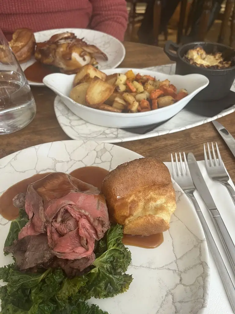 The Arundell Arms Bar & Bistro restaurante en Lifton