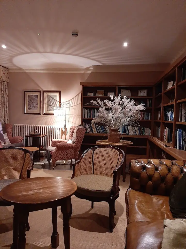 The Arundell Arms Bar & Bistro_Lifton_slider_image_2