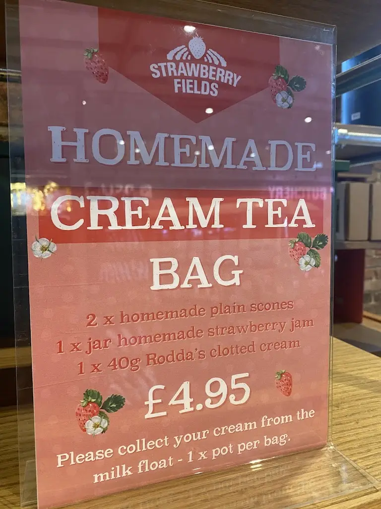 Menu_Strawberry Fields Farm shop Lifton_Lifton_image_1