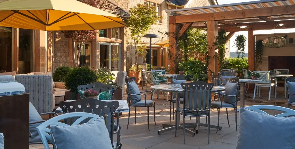 Olio Restaurant and Terrace restaurante en Limpley Stoke