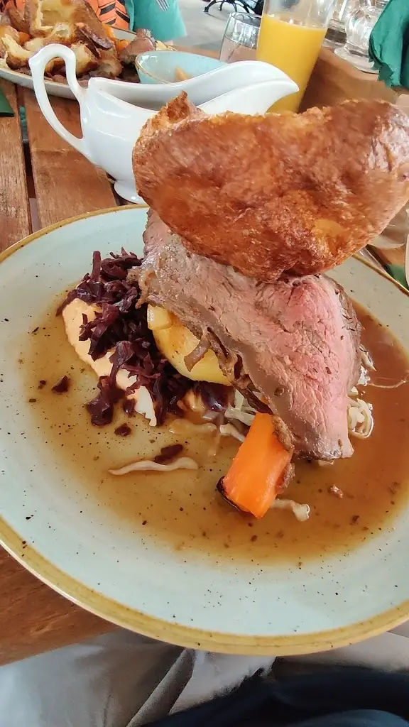 The Woolpack_Banstead_slider_image_2