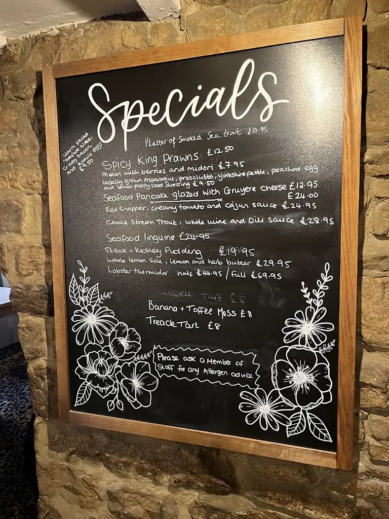 Menu_The Queen's Head, Finghall_Leyburn_image_1