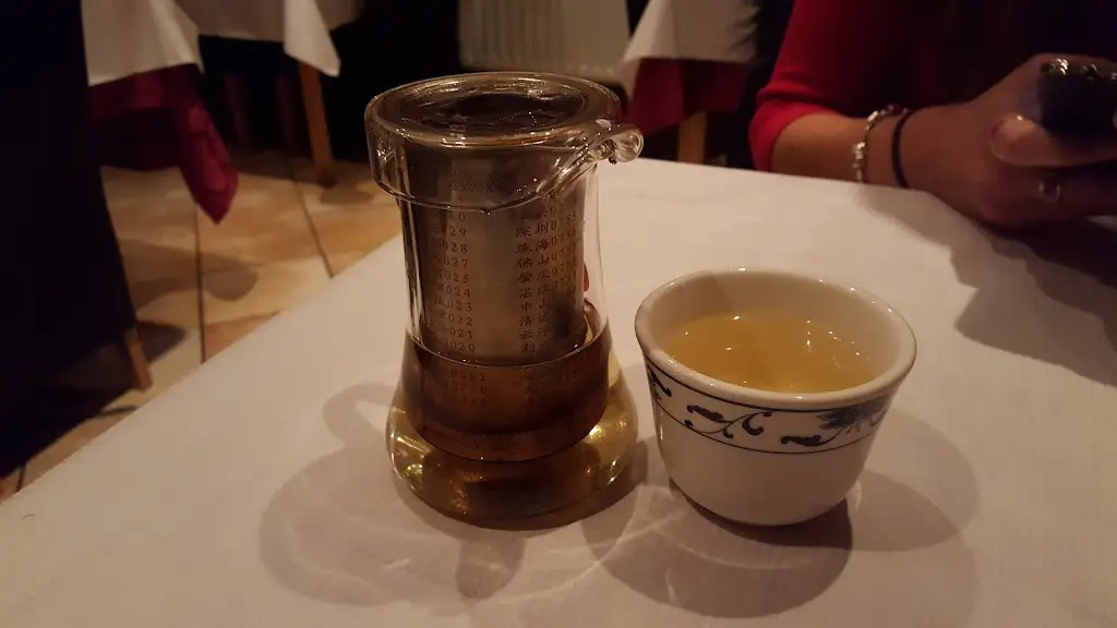 Menu_Long Yuen Court Chinese Restaurant & Take Away._Little Paxton_image_5