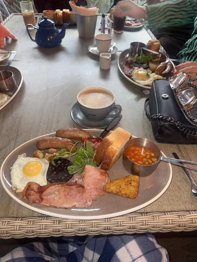 The Little Kitchen_Little Eaton_slider_image_3