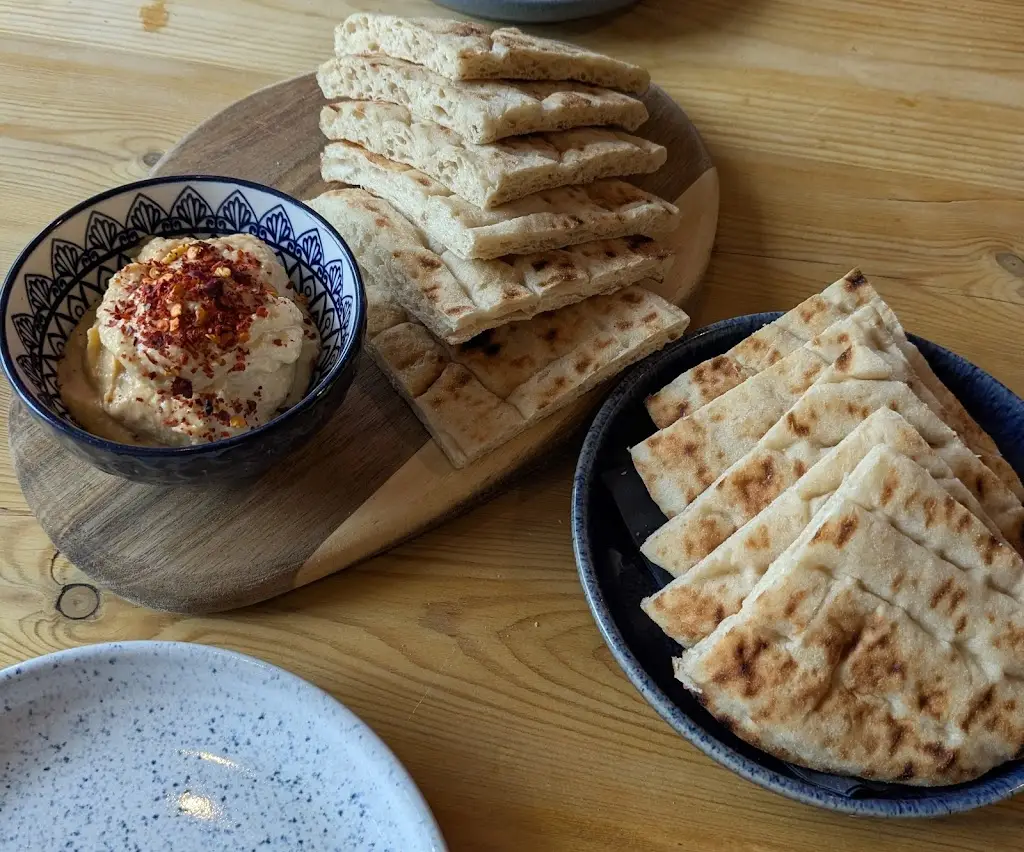 YASSOU-GREEK-KITCHEN_Little Eaton_slider_image_3