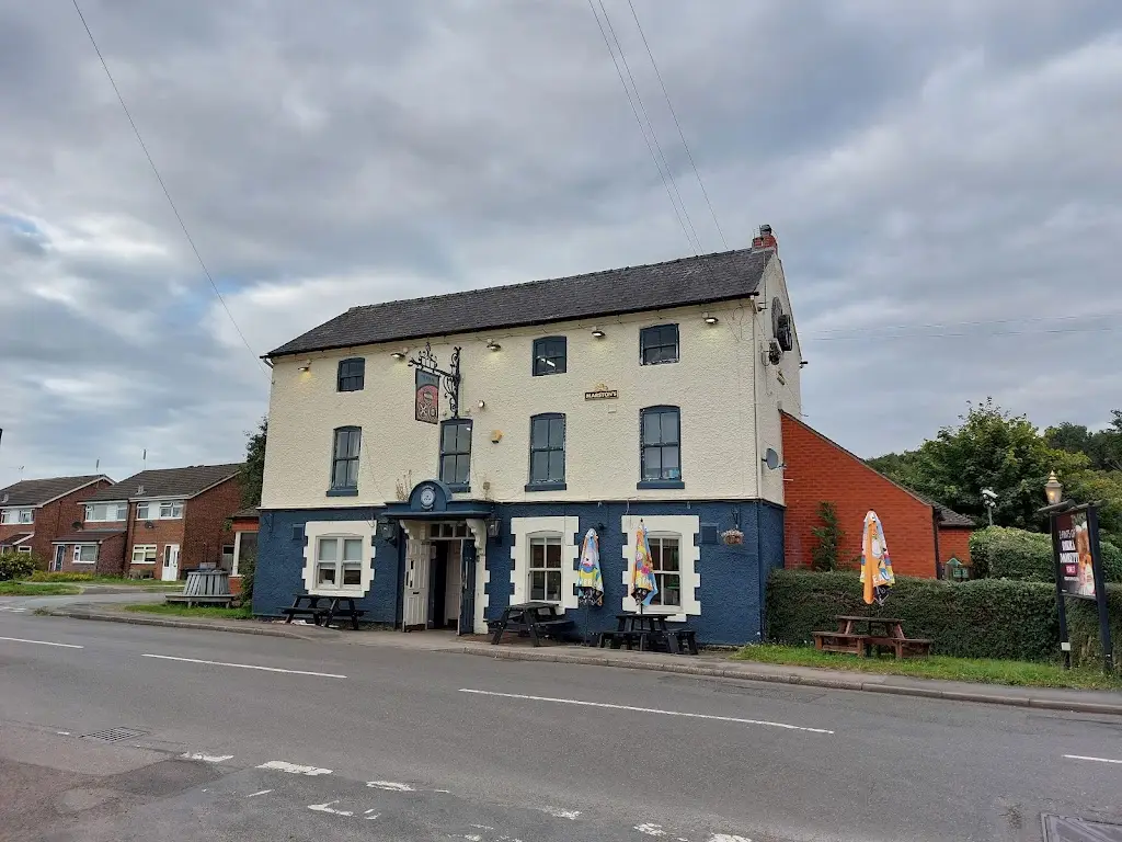 New Inn_Little Eaton_slider_image_3