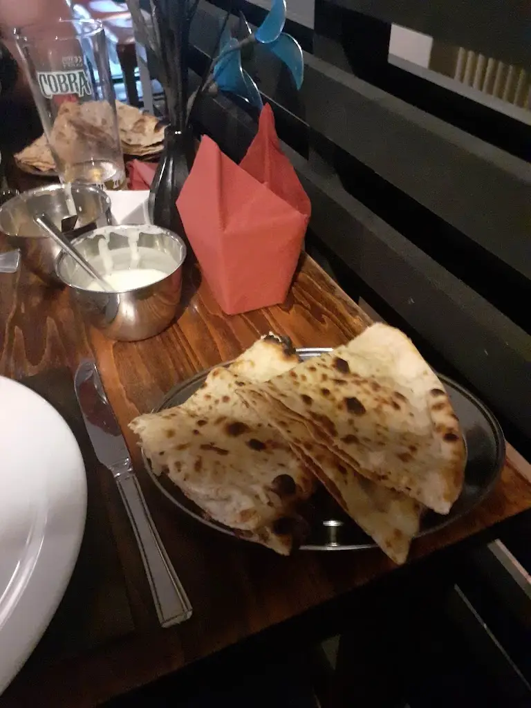 Menu_Everest Tandoori_Liskeard_image_2