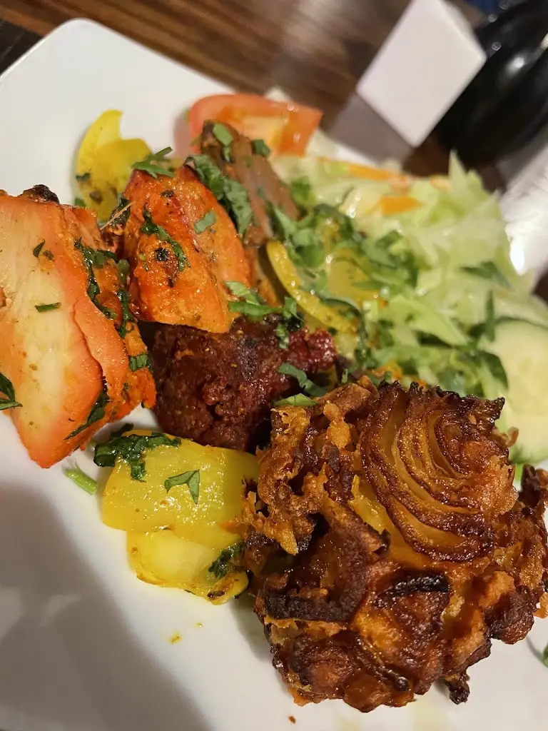 Stephen Davies_Everest Tandoori_Liskeard_review